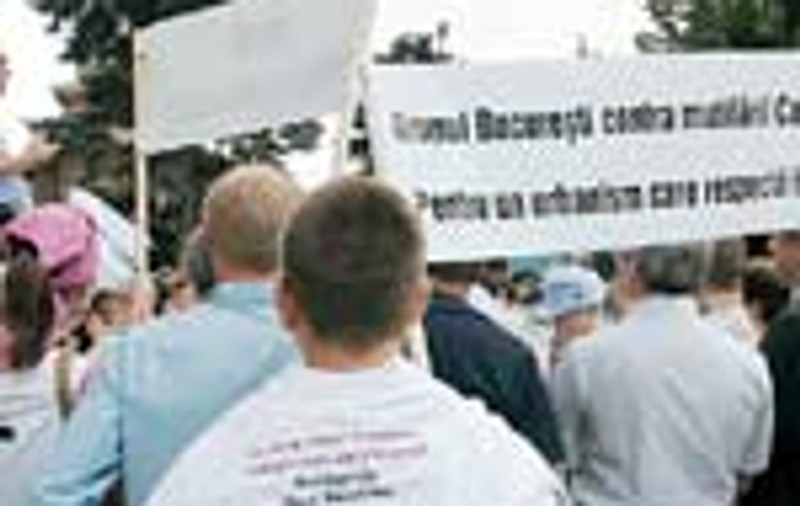 Demonstratie impotriva primarului general