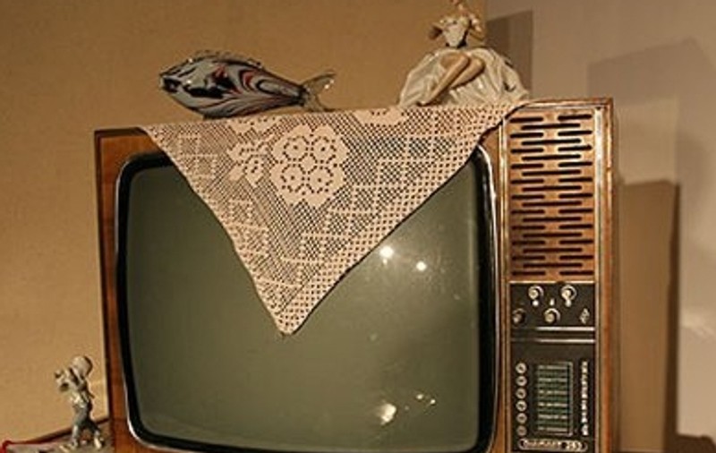 Televizoarele la care românii s-au uitat în perioada comunistă au revenit. ”Se vor axa pe nostalgie și preț accesibil”