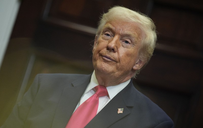 Trump a suspendat toate cererile de imigrare din 19 țări non-europene: „E greșit dacă vom continua să aducem gunoi în țară”