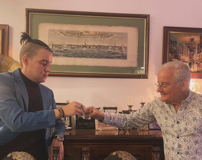Irinel Columbeanu nu a petrecut Revelionul la azil. Unde s-a distrat și cum a apărut fostul milionar