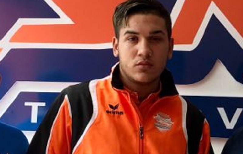 Pugilistul Adrian Grigore a aflat că i-a murit tatăl chiar când se pregătea de semifinala Campionatului Național de Juniori!