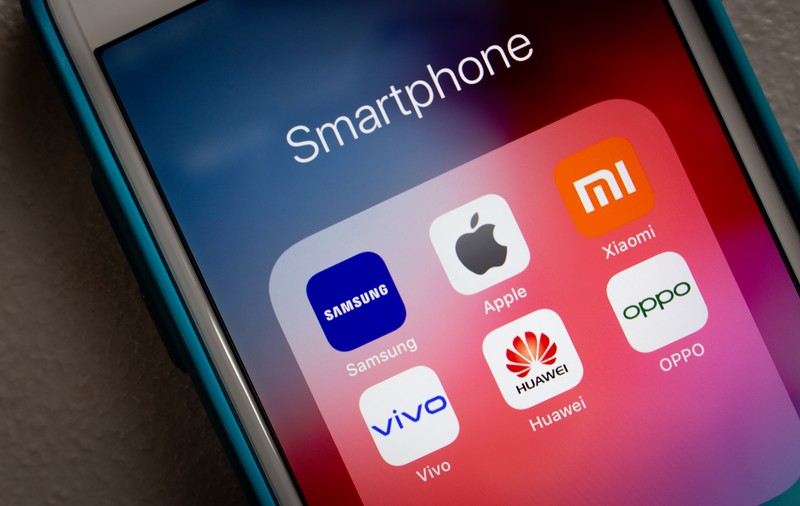 Producătorii de smartphone-uri au vândut anul trecut 1,35 miliarde de dispozitive. Samsung a bătut Apple, iar Xiaomi a luat locul Huawei