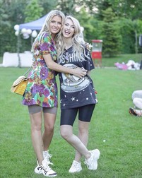 Andreea Bănică, alături de Andreea Bălan
