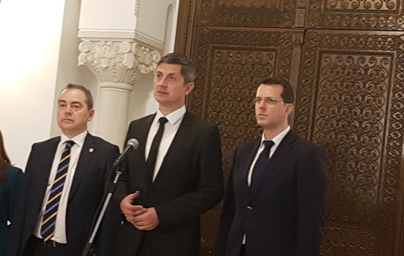 USR i-a cerut președintelui să desemneze un premier care să nu fie de la PSD; Barna: Anticipatele presupun un proces complicat