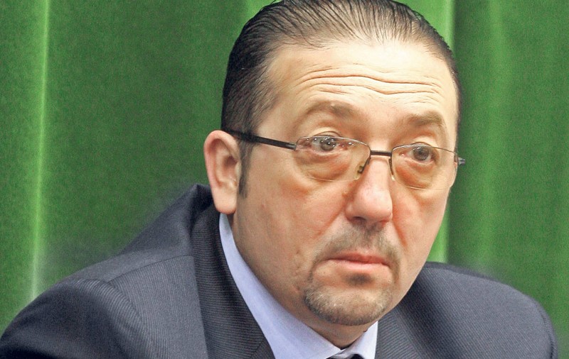Mandat de arestare în lipsă pentru Florian Walter! 15 persoane reţinute în dosarul de evaziune fiscală