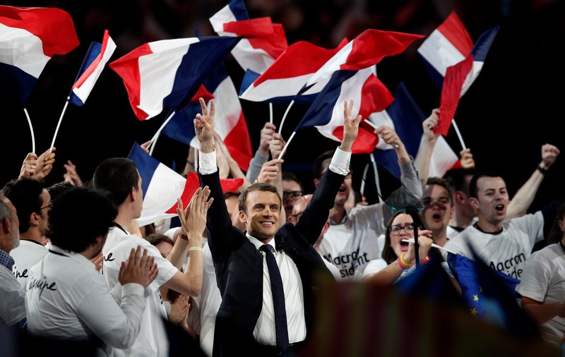 Emmanuel Macron afirmă că UE trebuie să reformeze, ori se va confrunta cu posibilitatea lui Frexit