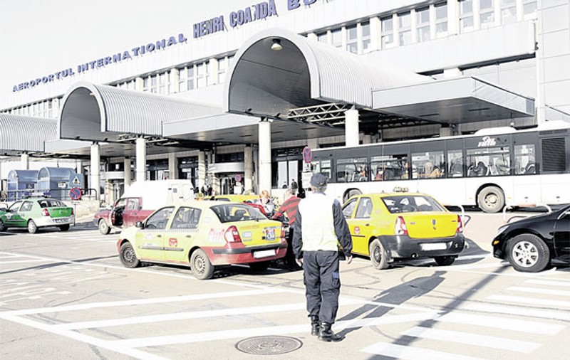 După moartea japonezei Yurika Mauno, taximetriştii, filmaţi în aeroporturi
