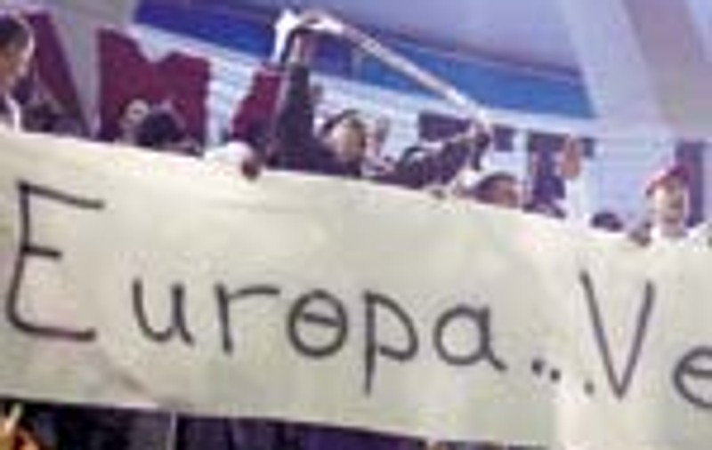 Continua scandalul biletelor!
