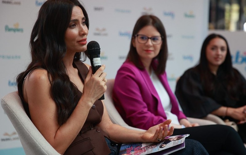 Mamele care se machiaza cand nasc. Ce spun Lili Sandu si Larisa Iordache