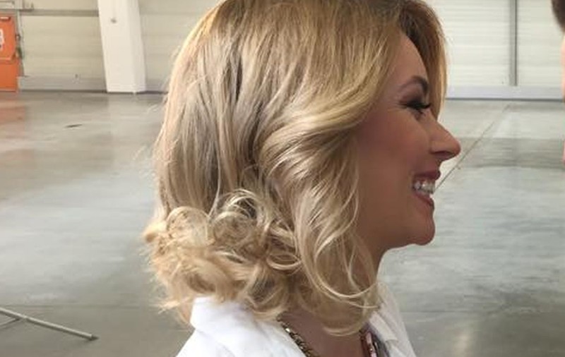 Diana Dumitrescu se mărită? Cine este alesul care o face să meargă pentru a doua oară la altar!