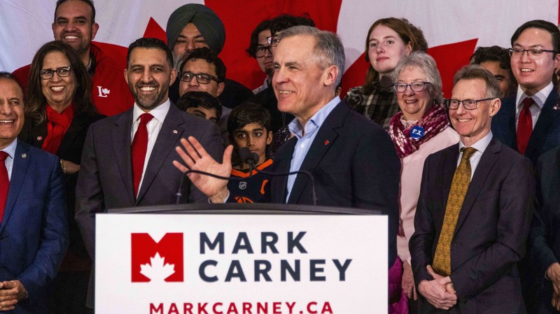 January 16, 2025, Edmonton, Alberta, Canada: Former Governor of the Bank of Canada Mark Carney answers media questions after announcing his bid for Leader of the Liberal Party of Canada and Prime Minister. The leader will be selected on March 9th, 2025. Over 200 Supporters attended the announcement as well as a number of Liberal MPs from across Canada. (Credit Image: © Ron Palmer/SOPA Images via ZUMA Press Wire)