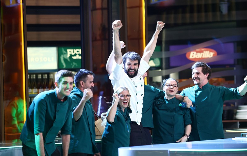 Încă un concurent eliminat de la „Chefi la cuțite” 2025. Victorie detașată pentru echipa lui chef Richard