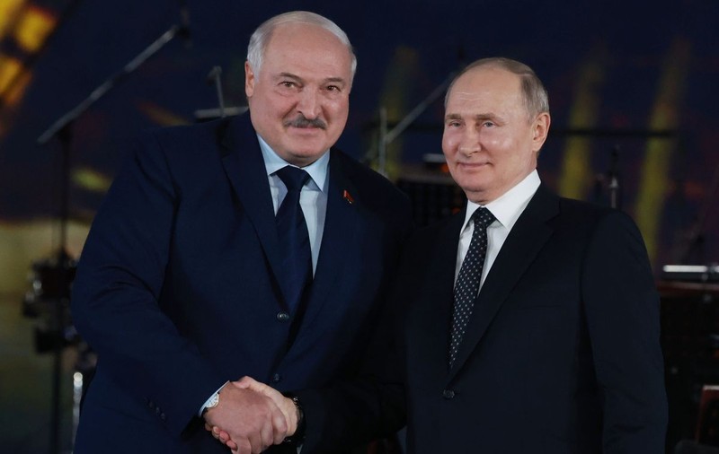 Vladimir Putin s-a întâlnit cu Aleksandr Lukașenko, în Belarus. „Totul merge bine pentru noi”