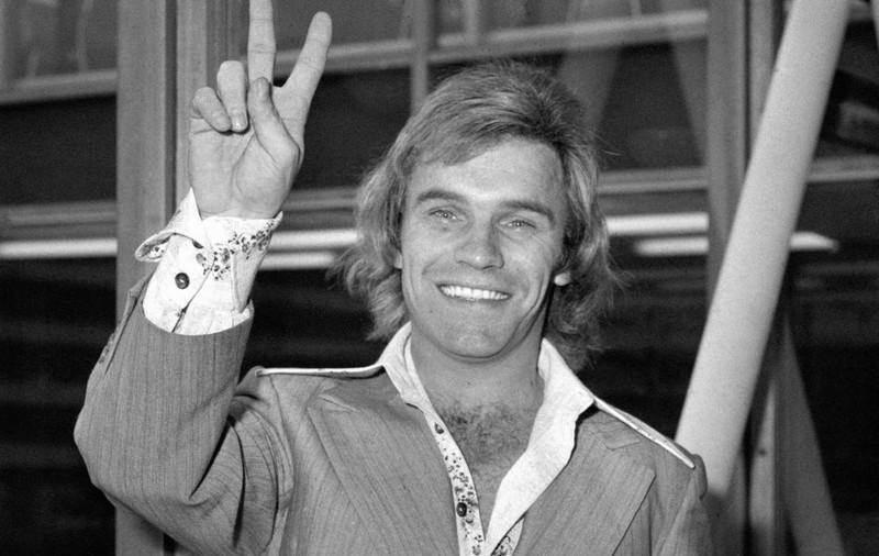 Freddie Starr a murit. Celebrul comediant a fost găsit fără suflare în locuința lui din Spania