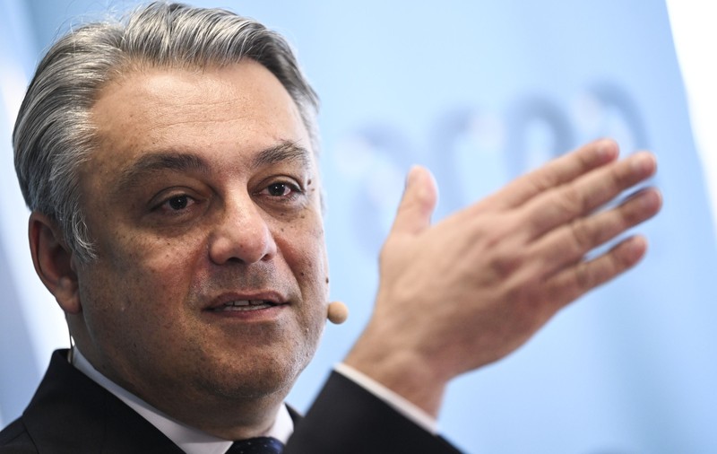 Șeful Renault și-a dat demisia. Directorul Dacia, favorit să îl înlocuiască la conducerea companiei