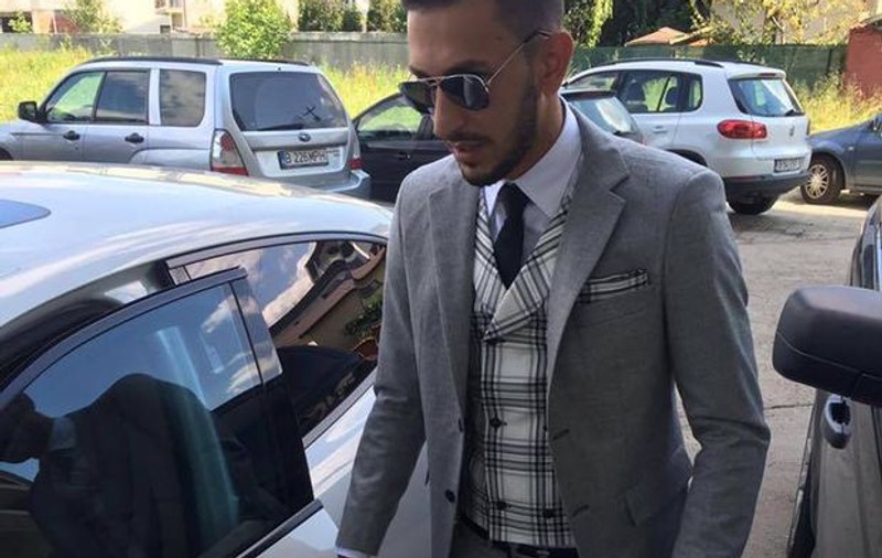 Fata sechestrată de playboy-ul Aslan Sadeghi și-a schimbat declarația. După ce a rupt-o cu bătaia, a vrut să-l scape basma curată!