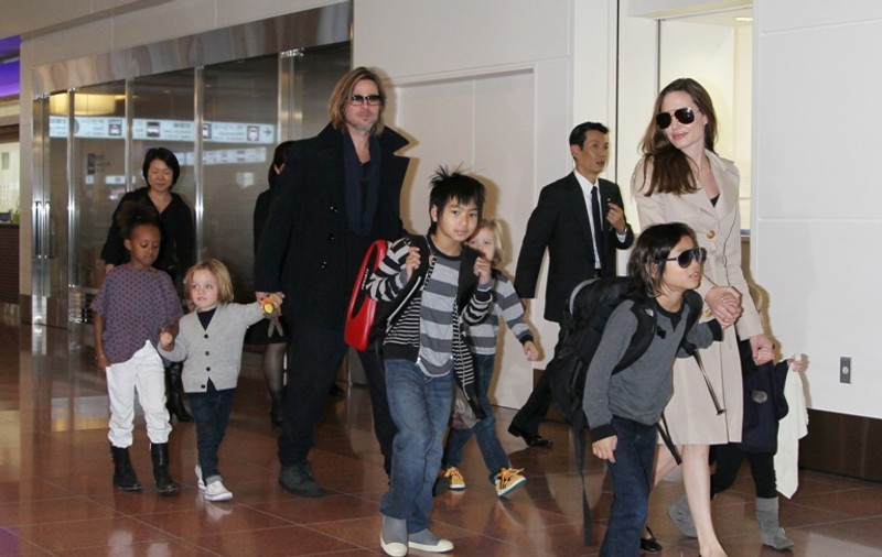 Familia lui Brad Pitt se măreşte! Angelina Jolie, însărcinată cu cel de-al patruleacopil