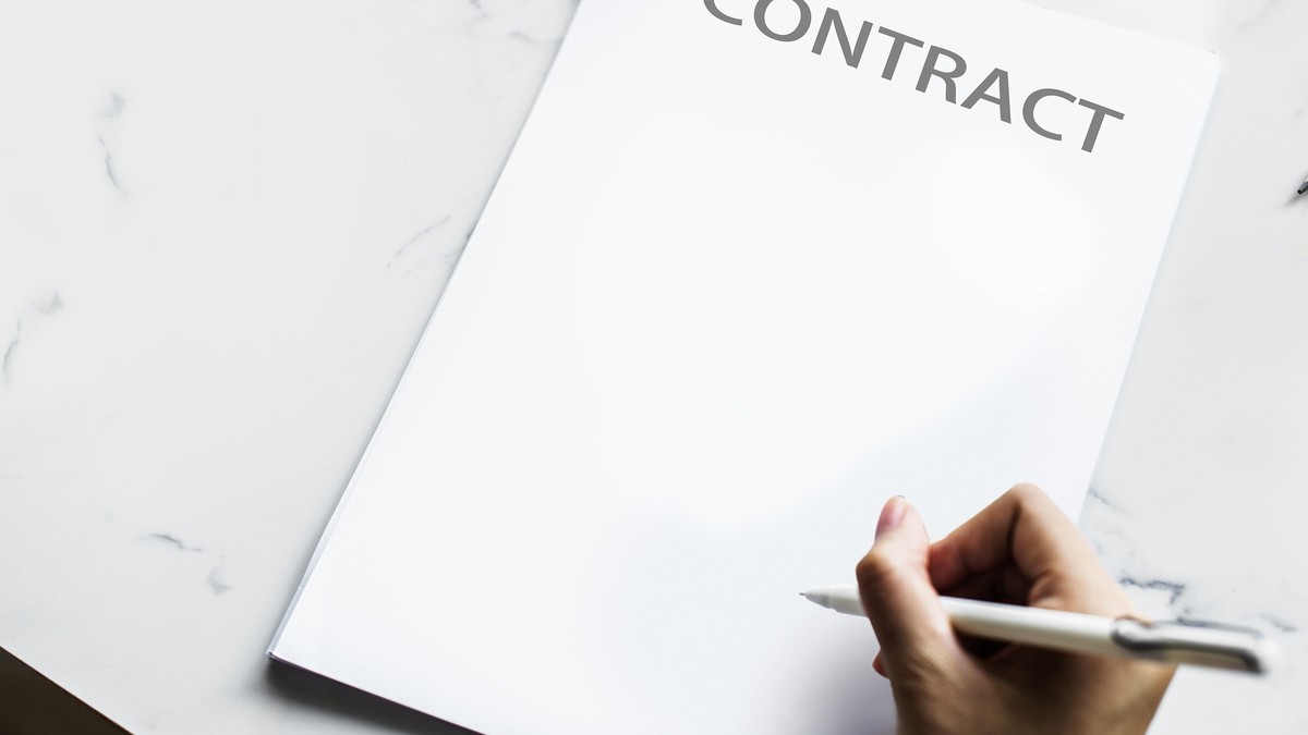 Schiță de contract Foto: Pixabay