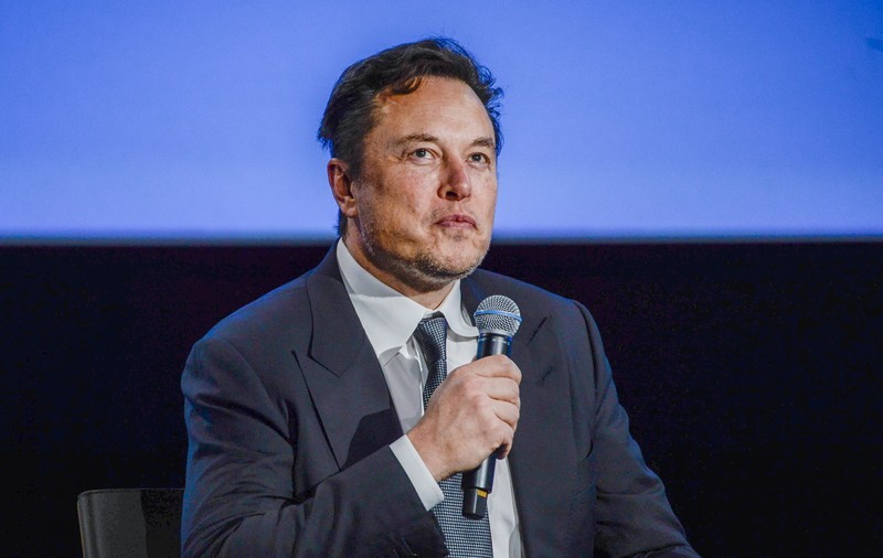 Twitter va lansa săptămâna viitoare serviciul de cont „verificat”. Anunțul lui Elon Musk