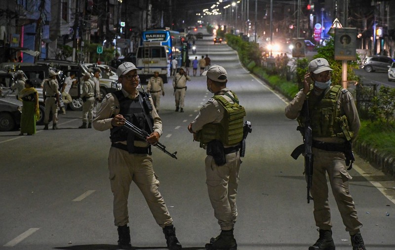 India: Mamă și fiică, puse să defileze goale pe stradă și apoi violate de mai mulți bărbați, în timpul violențelor etnice din statul Manipur