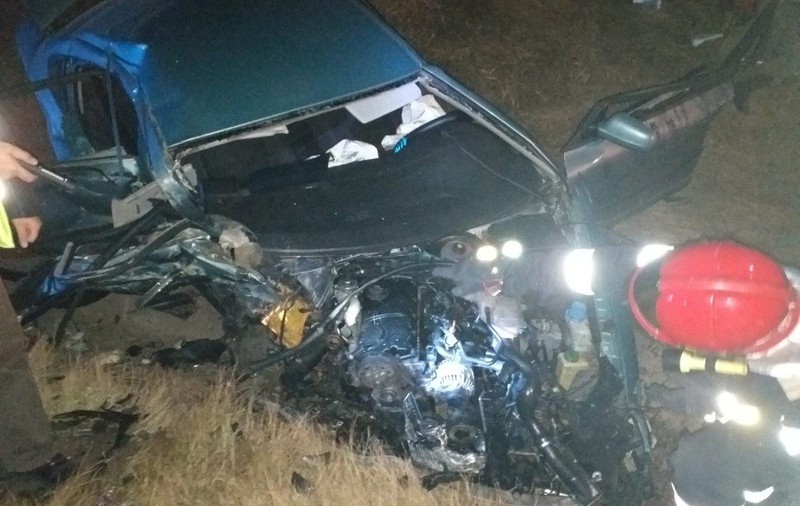 Două persoane au murit și un copil a fost grav rănit într-un accident în Câmpulung Moldovenesc. Șoferul care a produs accidentul a fugit