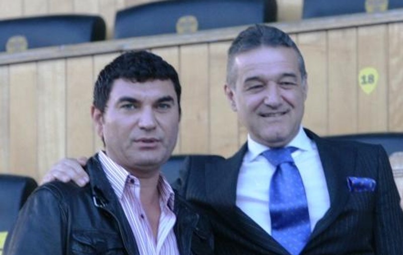 Borcea şi Becali au intrat în folclor! Iată ce baladă le-a fost compusă!