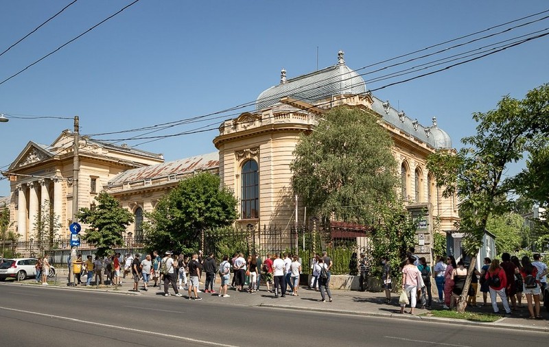 Miza de a deveni medic: De la grile anulate la Cluj, la victoria la sutime de la București. Cu ce punctaje s-a intrat la Medicină