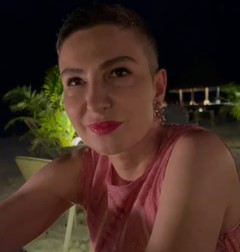 Soția lui Răzvan Lucescu, Ana Maria