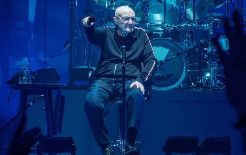 Phil Collins are grave probleme de sănătate: „Am avut 5 operații! Sunt sub îngrijire 24 de ore din 24”