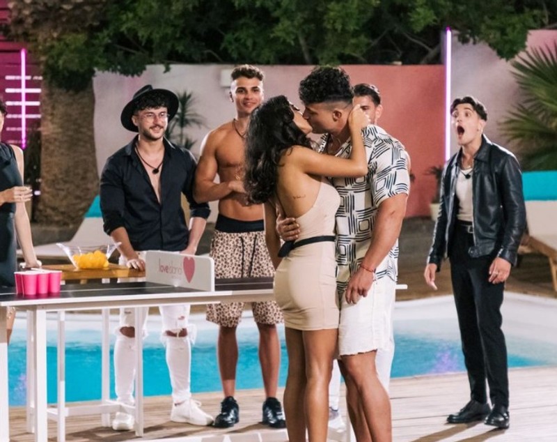 Cine este Nargi de la „Love Island România”. S-a sărutat cu doi concurenți încă din prima ediție a emisiunii