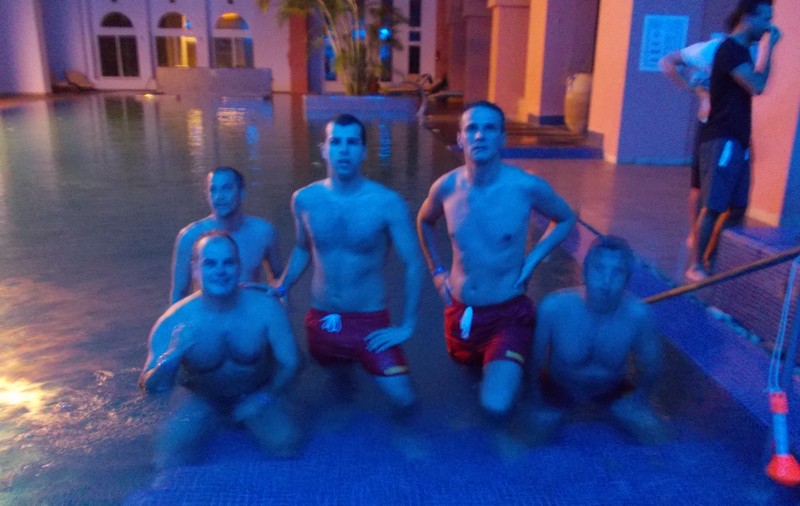 Prima medalie pentru selecţionata presei aflată la Olimpiada Internaţională Media din Tunisia: aur la 100 metri liber!