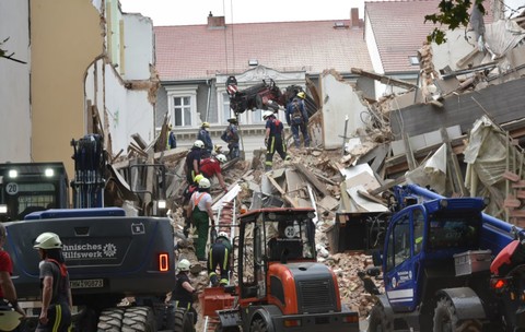A fost găsit și cadavrul celei de-a doua românce dispărute după prăbușirea blocului de apartamente în Germania
