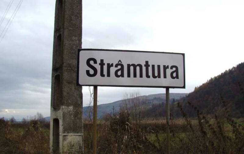 Bătrână din Maramureș, atacată, legată și jefuită de 3.100 de lei și 100 de euro. Tâlharii n-au fost prinși