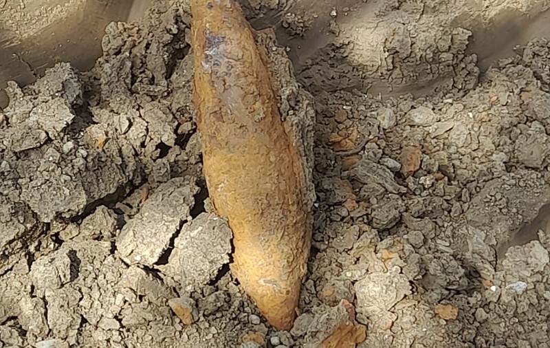 Bombă aruncător funcțională, din Al Doilea Război Mondial, găsită la Oradea, în timpul lucrărilor la o stradă