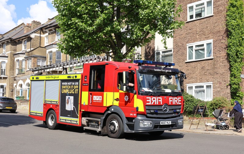Un român este cel de-al doilea acuzat în cazul incendierii casei și mașinii premierului britanic Keir Starmer