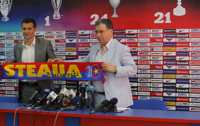 EXCLUSIV / Steaua i-a găsit înlocuitor lui Gâlcă! Ultimatum pentru "Costelinho"