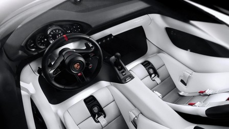 Interiorul lui Porsche Mission S. Foto: Porsche
