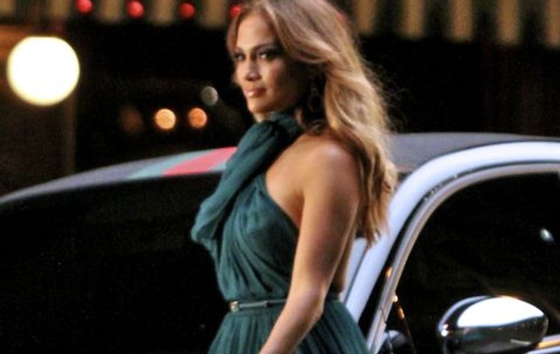 Foto | Jennifer Lopez, imaginea unei maşini micuţe în State
