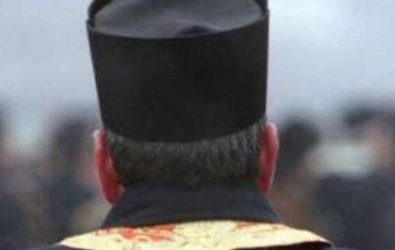 Preot nou angajat la Spitalul Județean Vaslui. El îl înlocuiește pe cel arestat la domiciliu în cazul șantajului fostului episcop de Huși