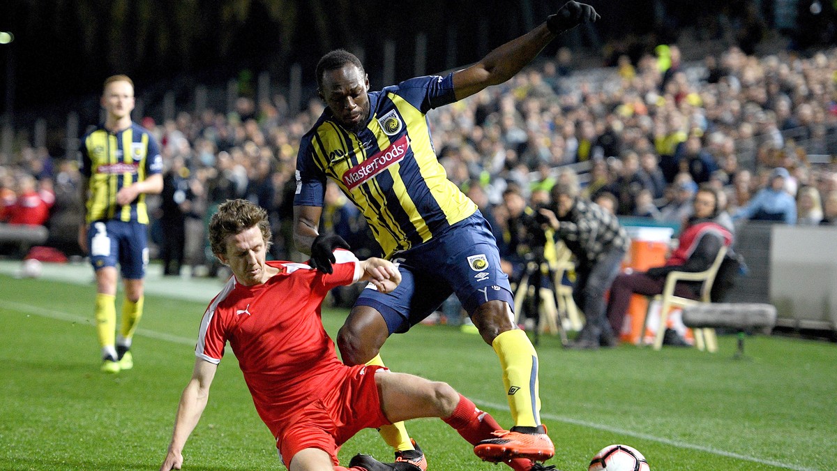 Usain Bolt a trecut la fotbal! Celebrul atlet a debutat în campionatul australian