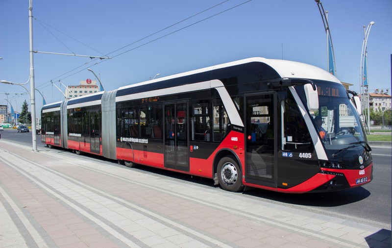 Primăria Capitalei se pregătește să reia licitația pentru cele 100 de troleibuze, după rezilierea contractului cu Bonzakaya