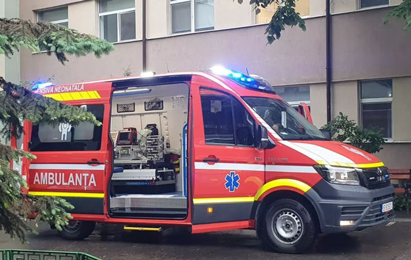O fetiță de aproape 3 ani din Vâlcea, ucisă de unchiul ei, enervat că plângea. Bărbatul a fost arestat preventiv