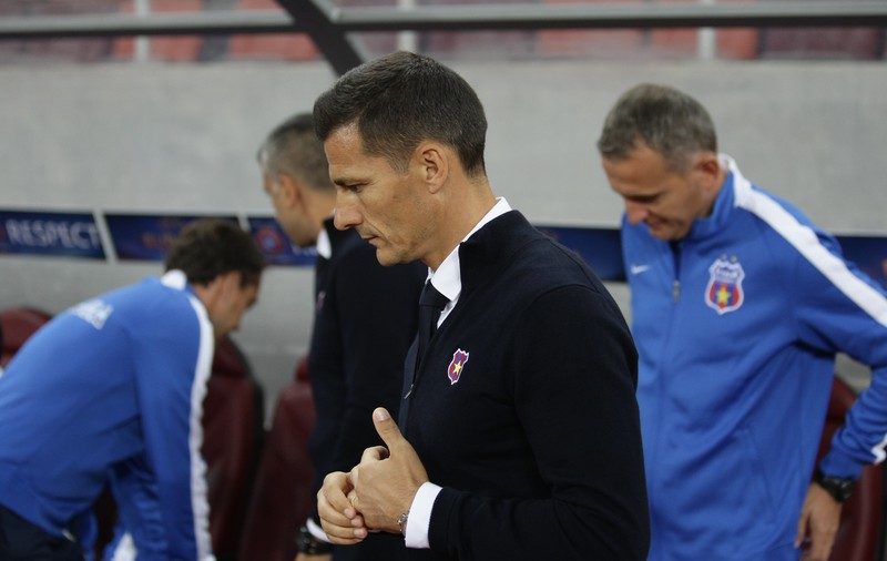 Costel Gâlcă a dezvăluit cheia jocului. Ce le-a transmis, la pauză, jucătorilor