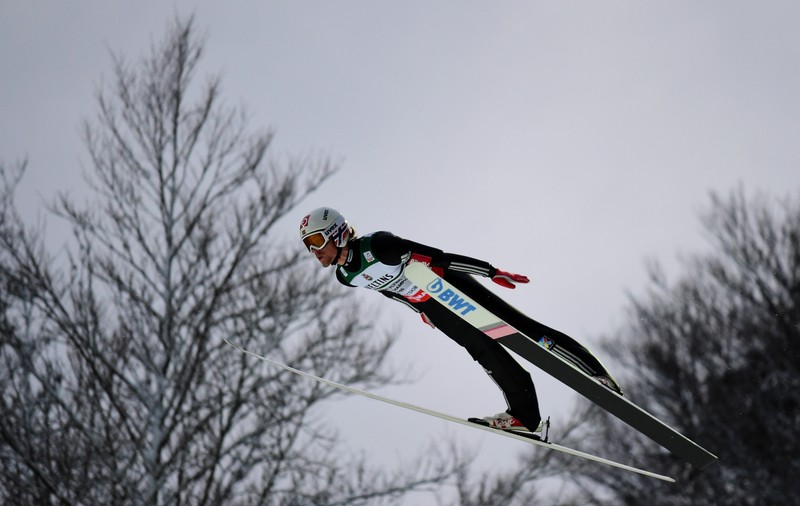 Daniel Andre Tande, campion mondial la sărituri cu schiurile. Norvegia a câștigat pe echipe. Urmează proba de la Jocurile Olimpice de iarnă 2018