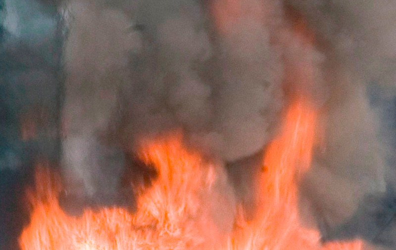 Incendiu într-un bloc din Capitală