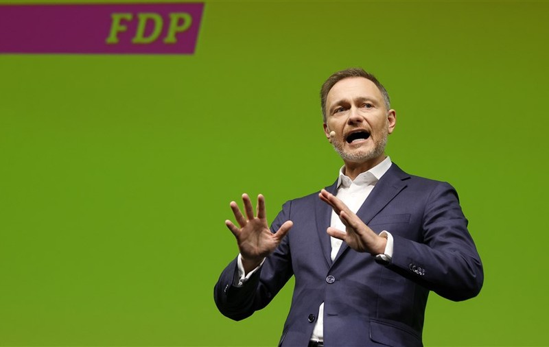 Ministrul german de finanțe ar putea fi anchetat pentru corupție. Christian Lindner a realizat un mesaj video pentru o bancă de la care a luat un împrumut