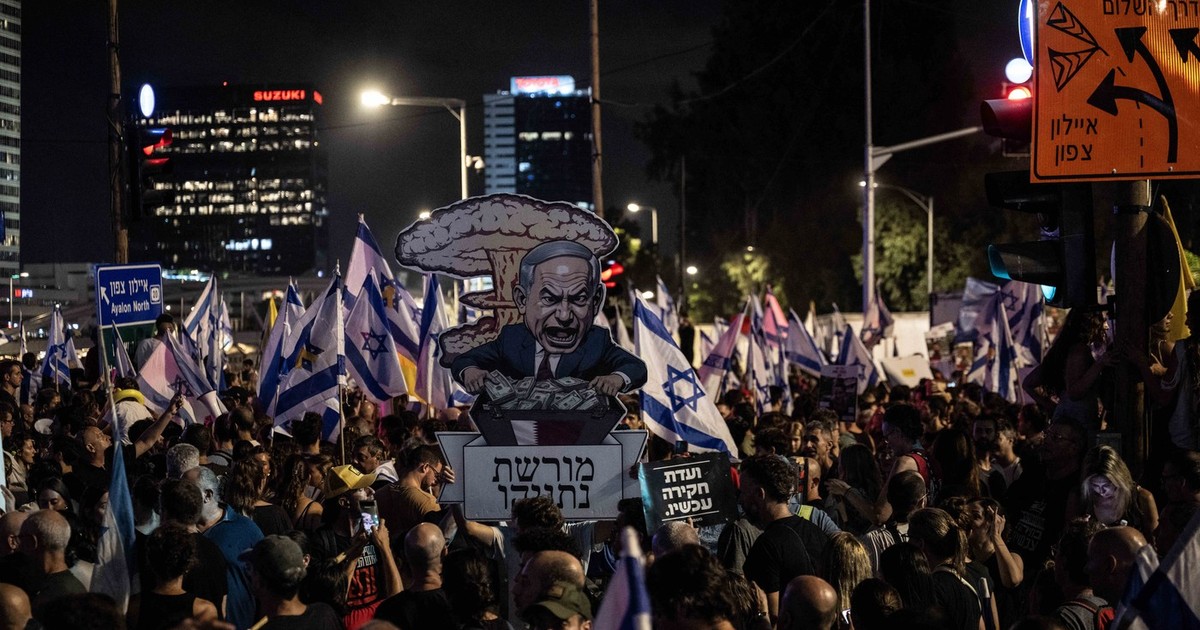 Benjamin Netanyahu, presat de zeci de mii de israelieni să salveze ostaticii Foto: Profimedia