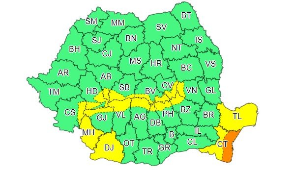 Prima avertizare meteo este valabilă pentru 30 noiembrie. Codul galben este în vigoare până la ora 20.00, iar cel portocaliu până la ora 18.00. | Foto: meteoromania.ro