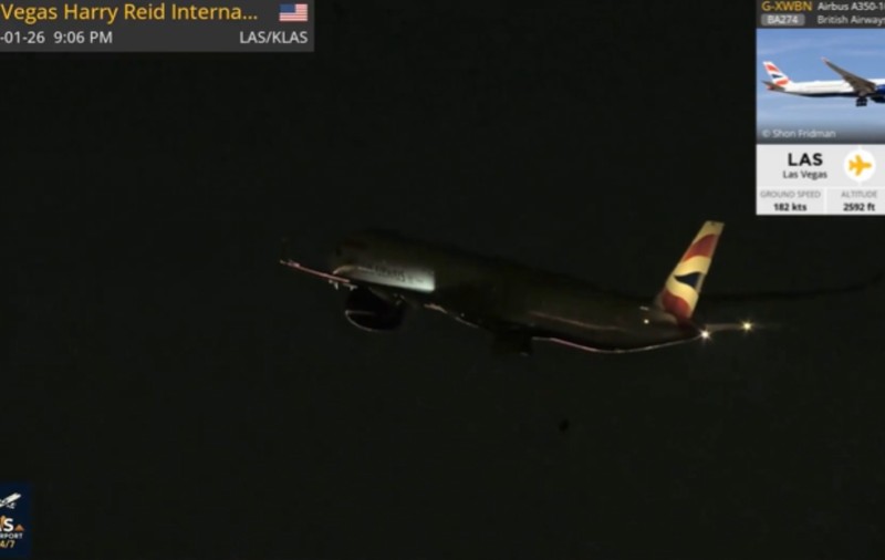 Momentul în care un avion își pierde o roată în timpul decolării din Las Vegas | VIDEO