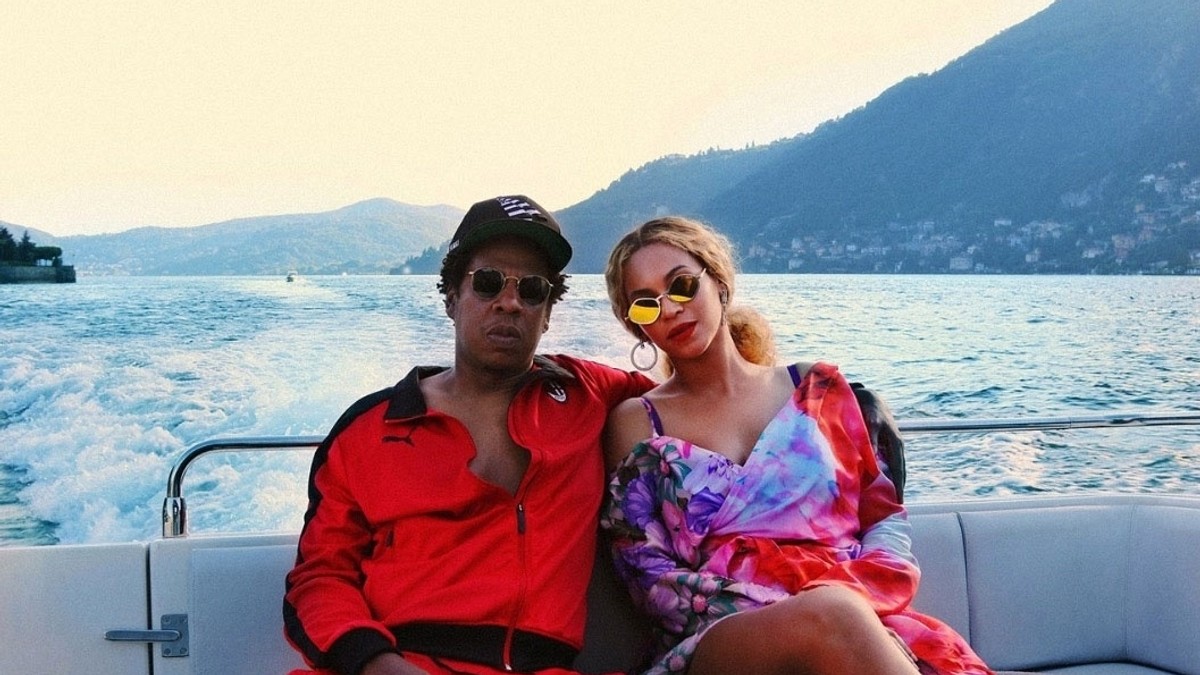Beyonce, criză de gelozie. Ce i-a făcut unei femei care vorbea cu Jay-Z | VIDEO